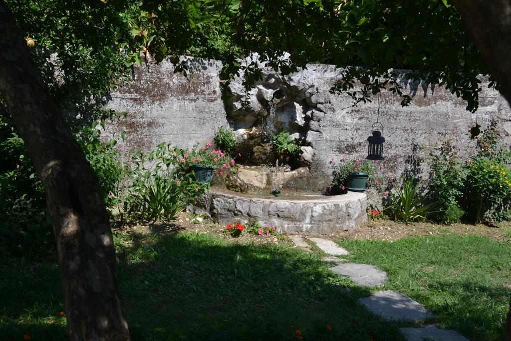 Holiday Home Bokokotorski Zaliv מראה חיצוני תמונה