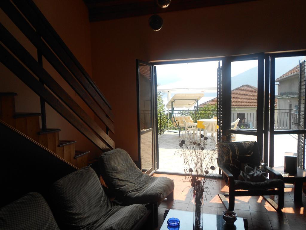 Holiday Home Bokokotorski Zaliv מראה חיצוני תמונה